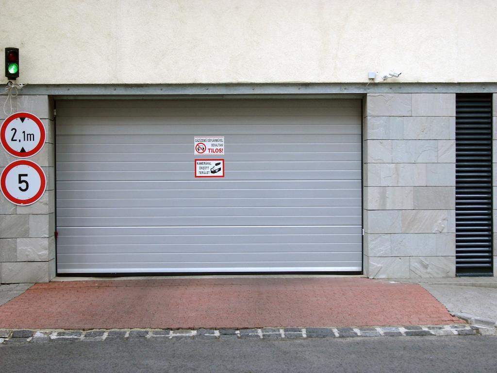 Arriva Apartment, Optional Indoor Parking Budapesta Exterior foto