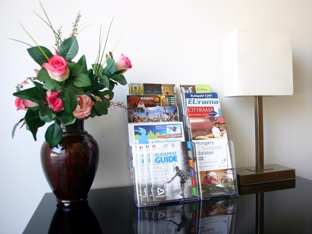 Arriva Apartment, Optional Indoor Parking Budapesta Exterior foto